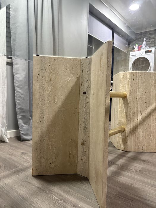 mesa de vidro e marmorito