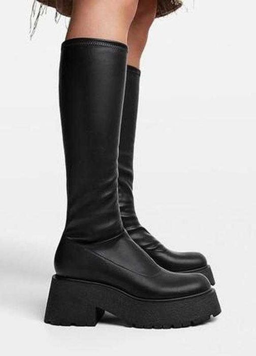 Нові чоботи stradivarius,розмір 40