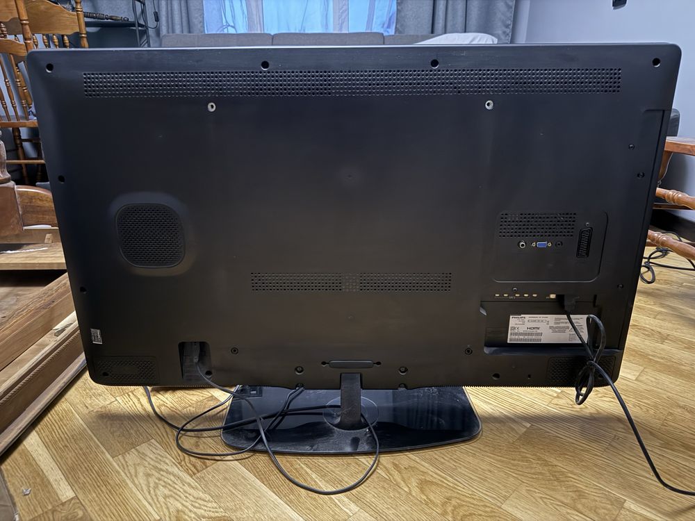 Продається телевізор Philips 40pfl5606h/58