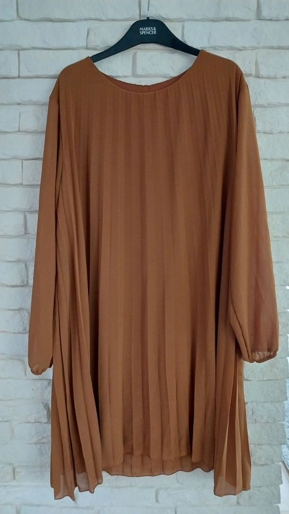 Cudo włoska plisowana karmelowa sukienka plus size xxxl 48 50