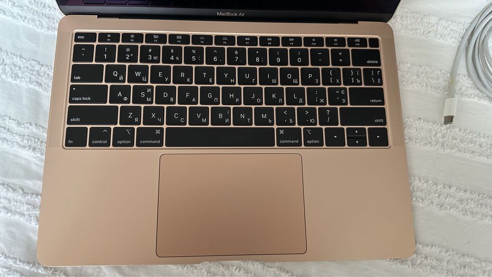 Ноутбук MacBook Air 13 A1932 (2019)