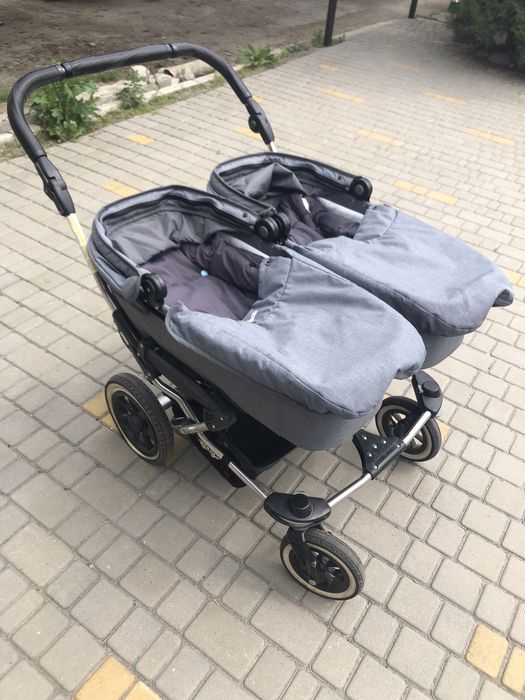 Коляска для двійнят emmaljunga