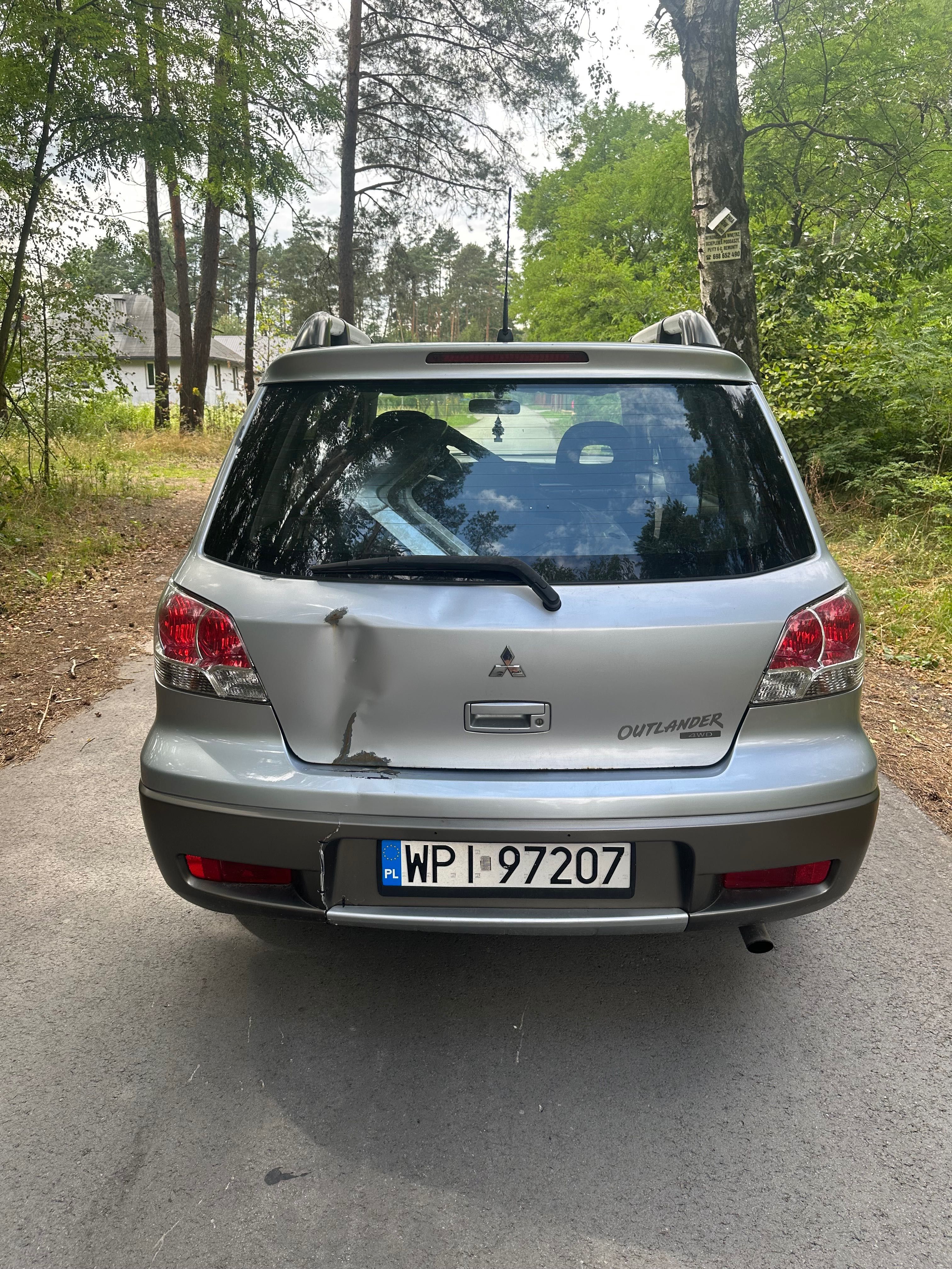 Mitsubishi Outlander 2004 2.0 Benzyna Stan Bardzo Dobry