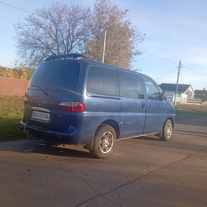 Продам Hyundai H-1