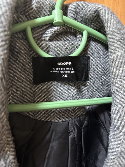 Пальто жіноче Cropp