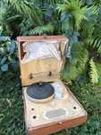 Gramofon Bambino lata 60 plus plyty