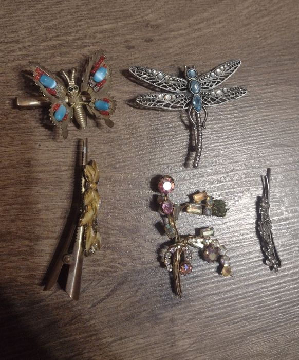Заколки и броши лот