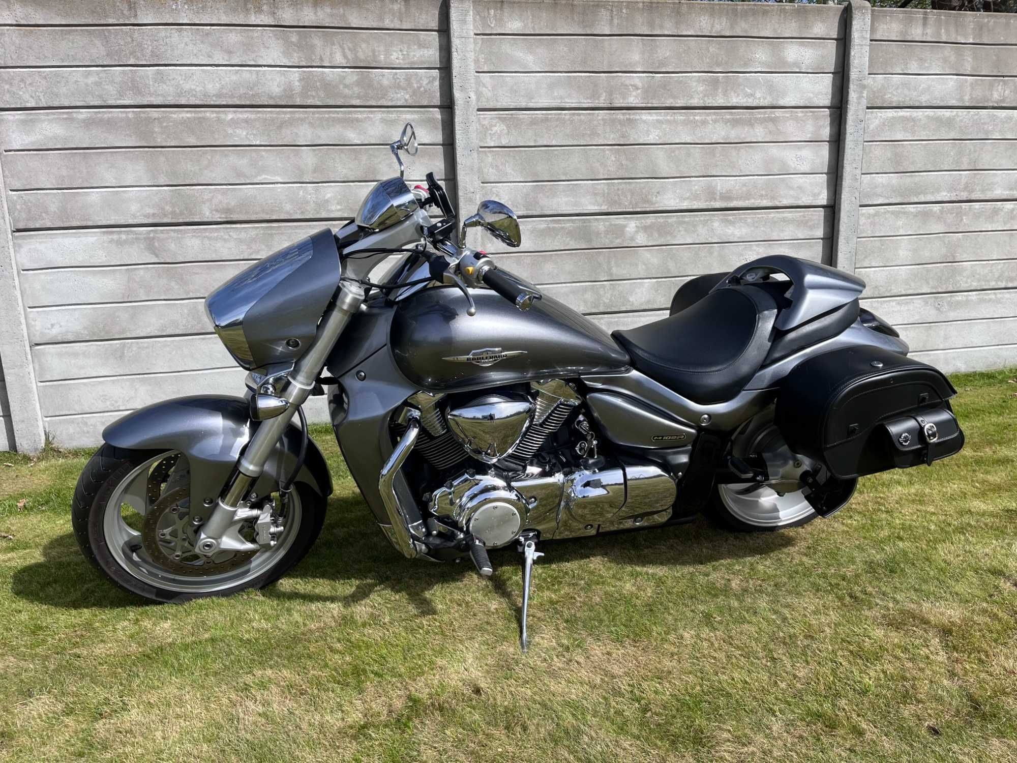 Suzuki VZR M109R Boulevard Intruder 1800 USA zarejestrowany