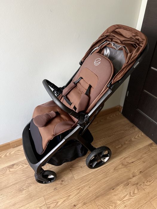 Akira by Jané - wózek dla dziecka Jane hiszpański producent