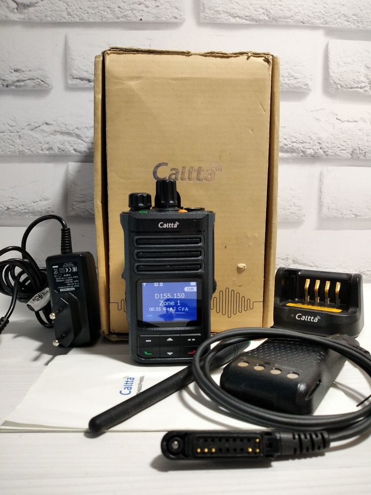 Портативна рація Caltta PH660 VHF