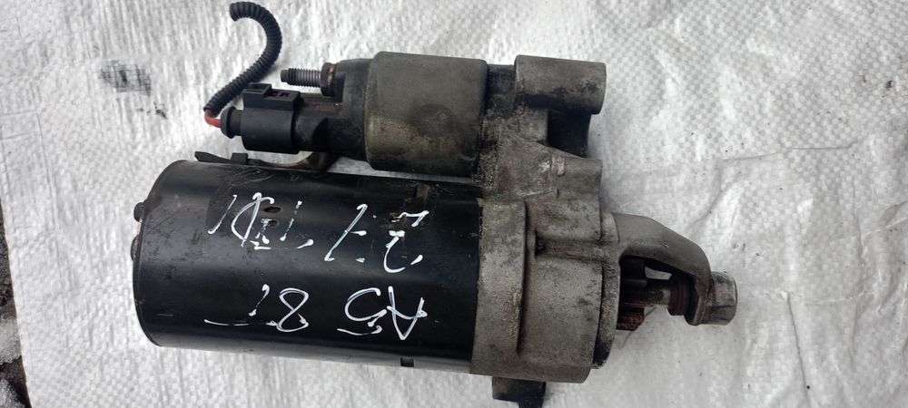 Rozrusznik audi A5 8t 2.7 TDI A4 B8