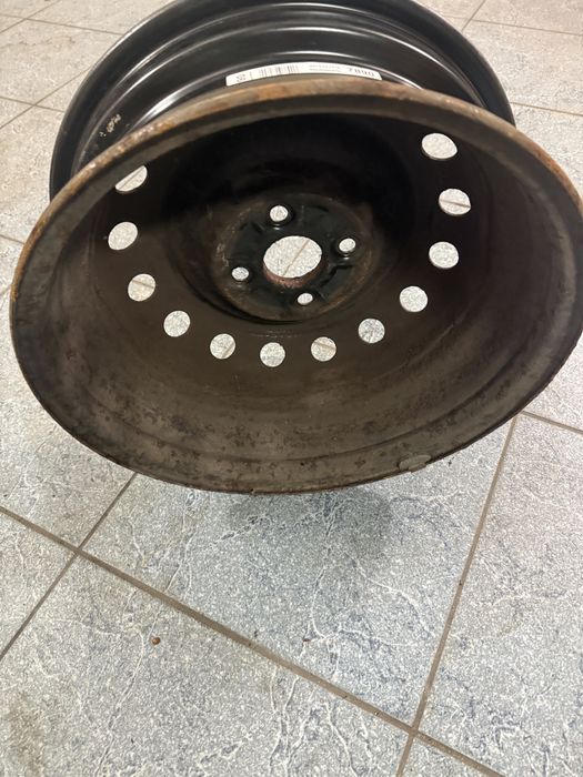 Felgi stalowe  toyota15