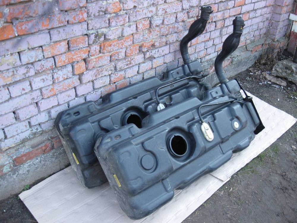 Бак топливный на VITO-VIANO W639