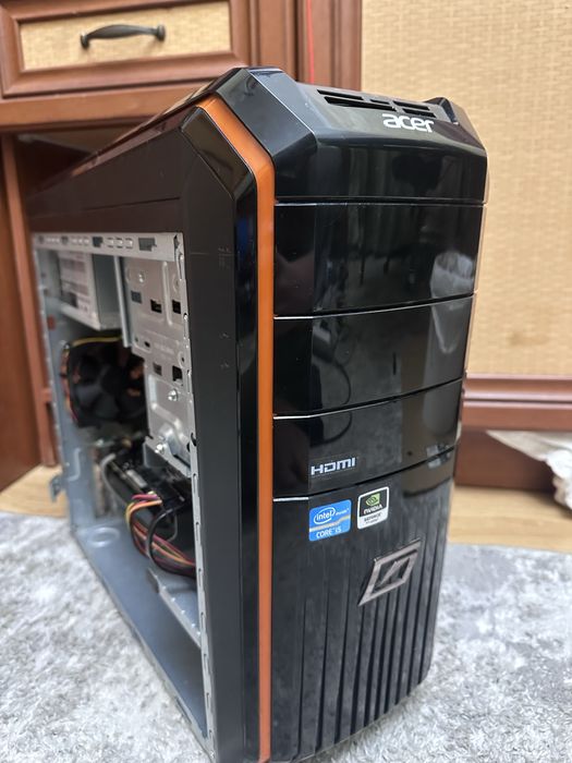 Acer predator i5, 8gb, gtx 1050 ti