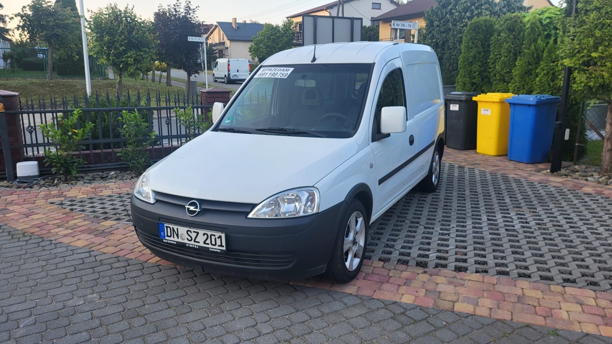 Opel Combo 1.3 cdti przebieg 143tys.km.2011r.z Niemiec.