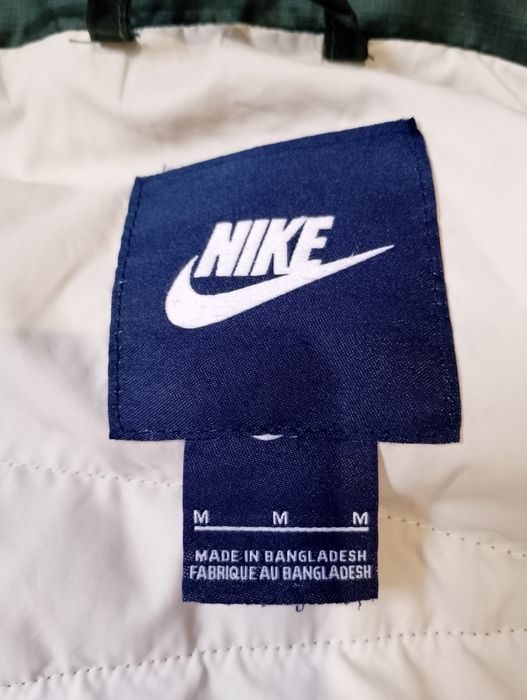 Жіноча куртка, пуховик Nike