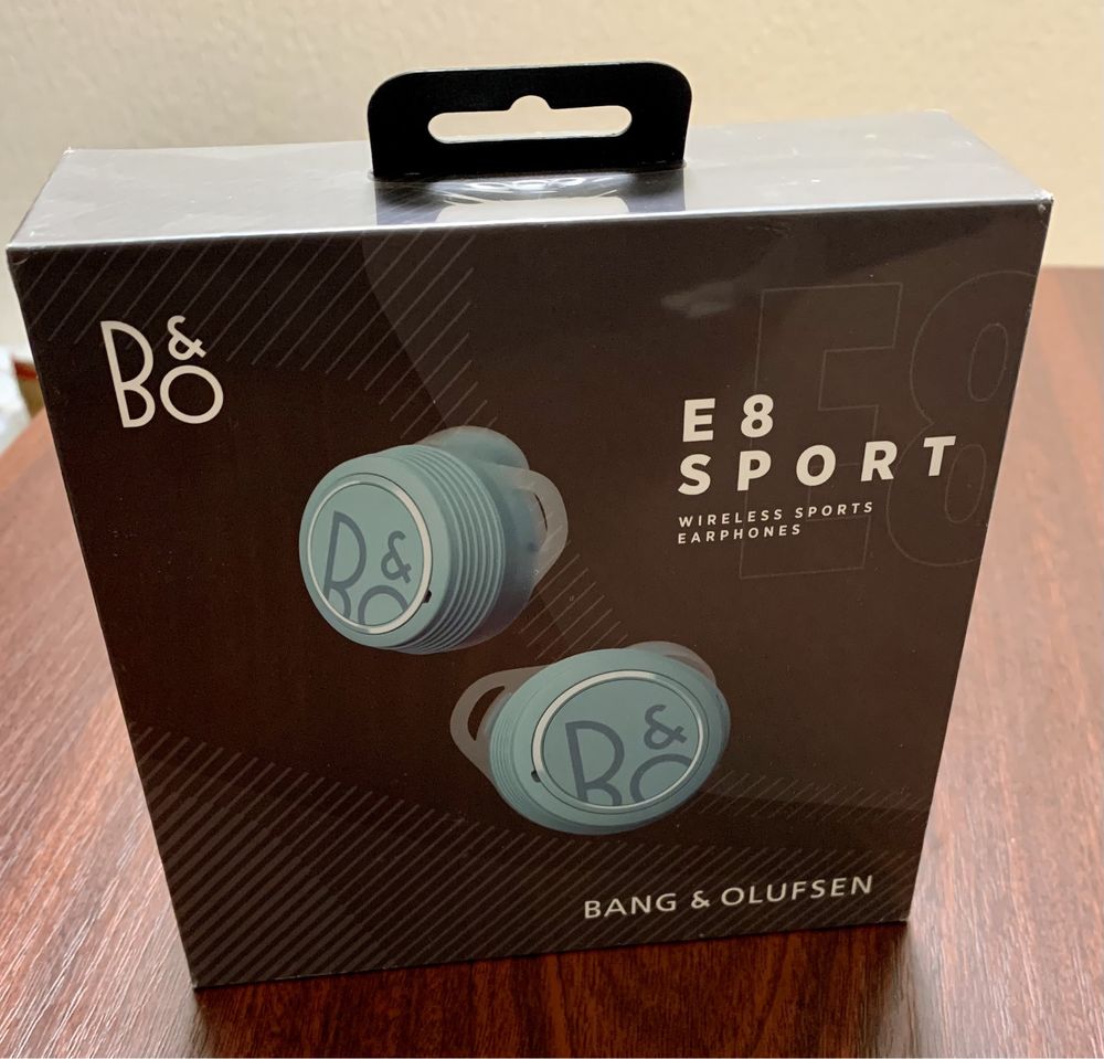 Продам TWS Bang & Olufsen Beoplay E8 Sport Oxygen Blue