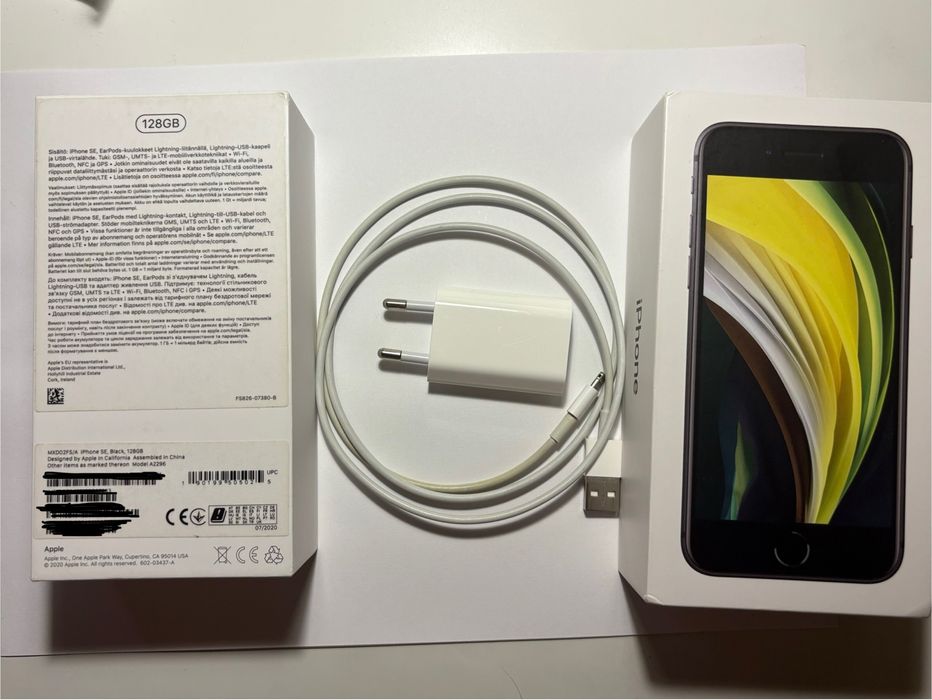 Iphone SE 2020 128 GB, black.