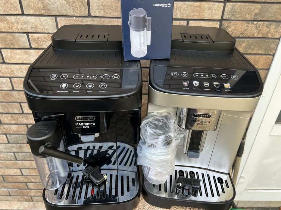 Кофемашина DeLonghi MAGNIFICA