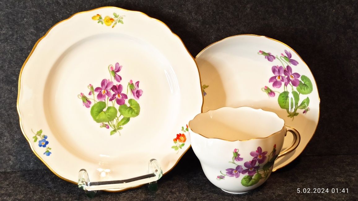 Porcelana MEISSEN TRIO Miśnia Dekor kwiatowy Gat 1 Kolekcjonerska