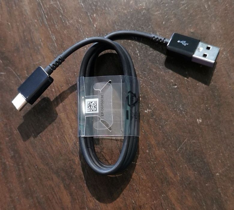 Ładowarka SAMSUNG 15W z kablem USB A do typ C 1m Czarna