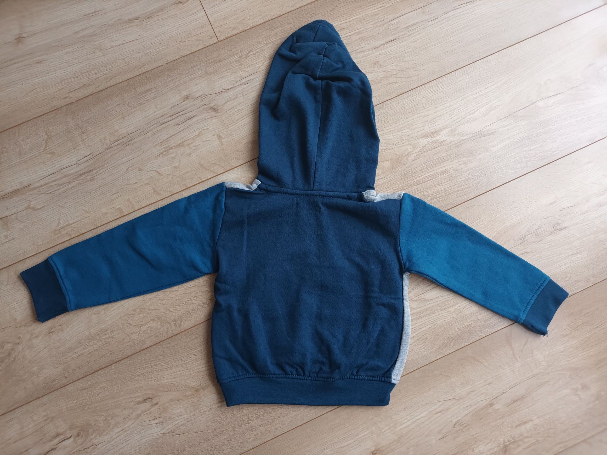 Dres dla chłopca 86