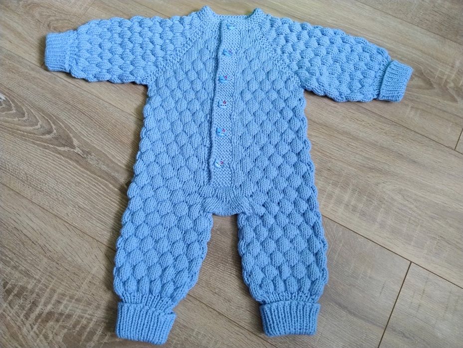 Комбинезон вязаный 0.5 - 1 годик