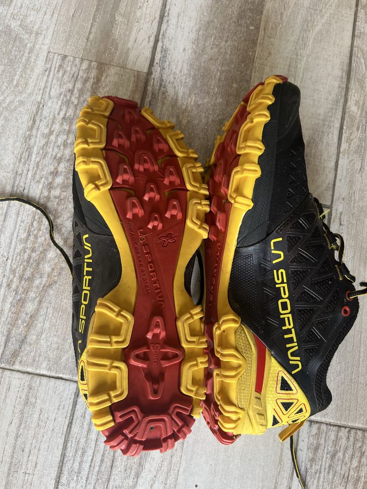 Ténis de trail La Sportiva Bushido II