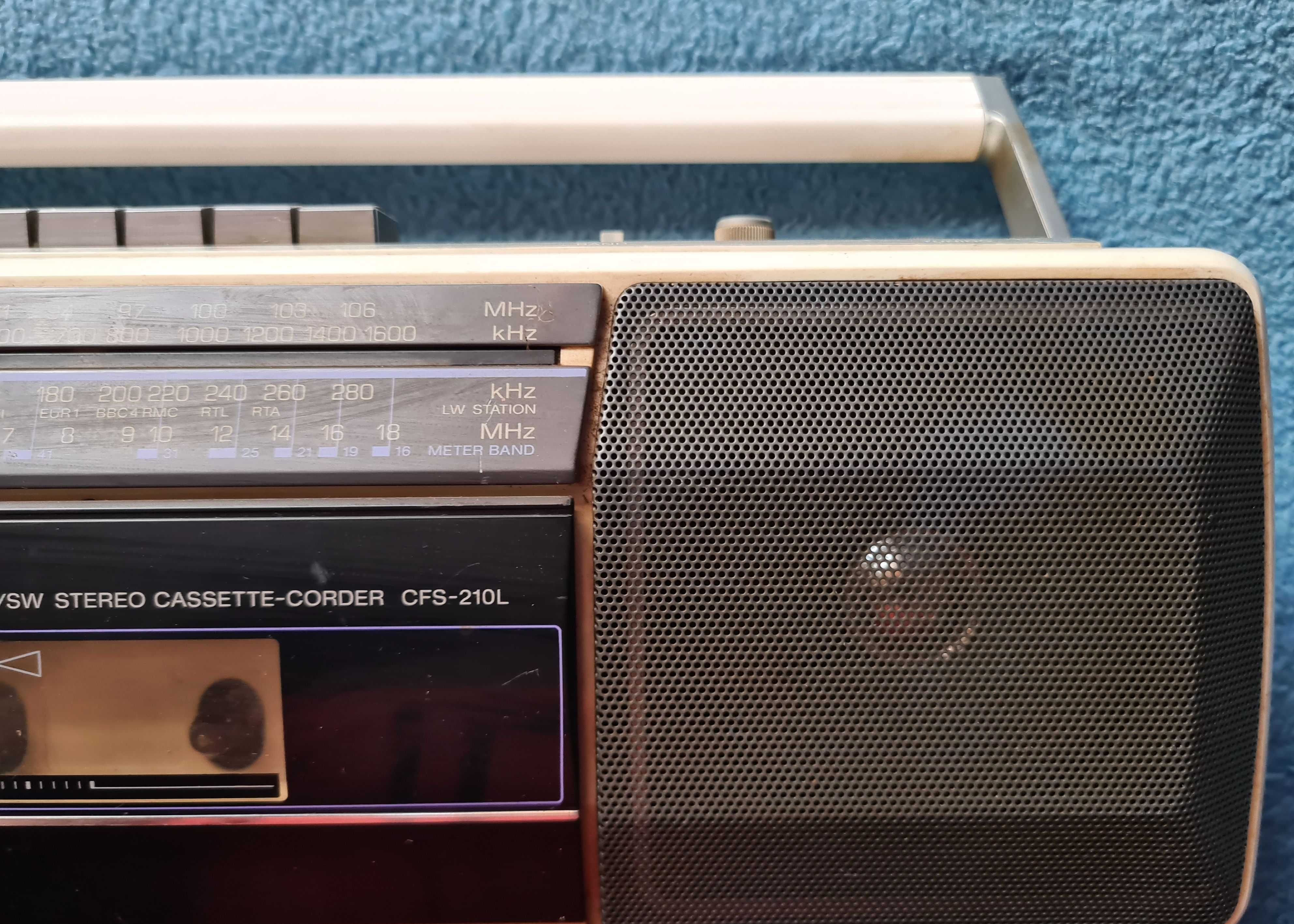 Radiomagnetofon Sony CFS-210L