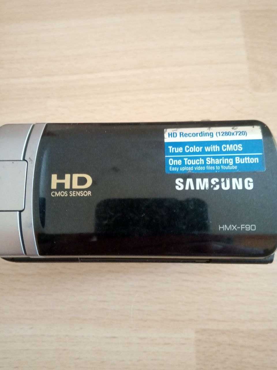Цифровая видеокамера Samsung HMX-F90 Black