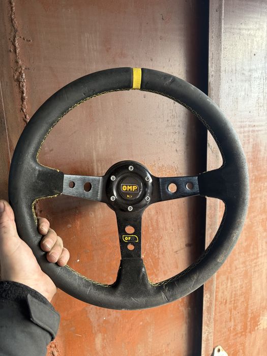 Продам Руль omp
