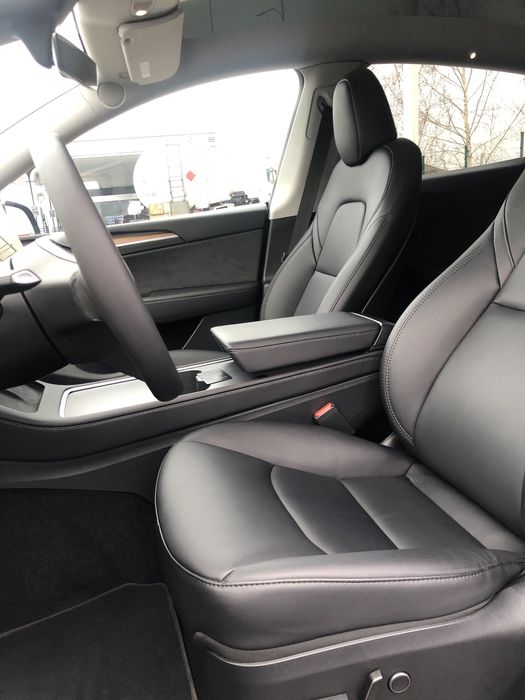 Tesla model Y, 2024, Dual motor, 514 к.c., AWD, maximum  rang