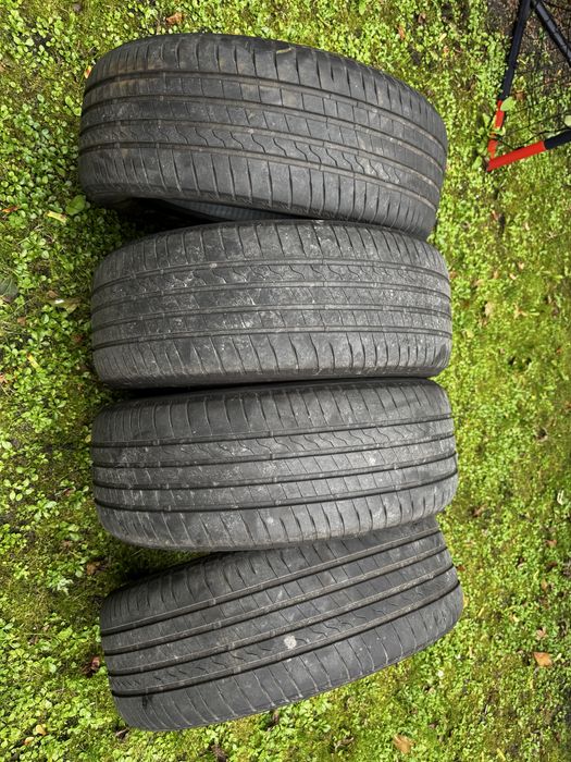 Opony letnie Firestone Roadhawk 215/55/17 98w