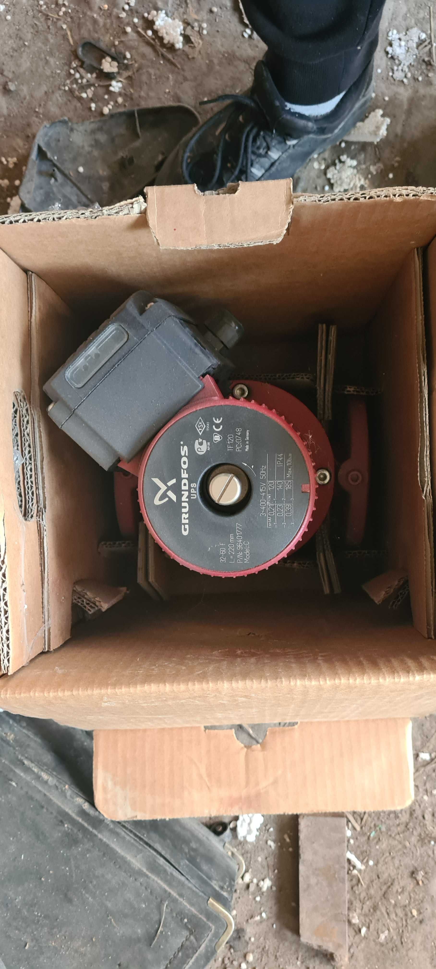 Pompa co grundfos UPS  32-60 f