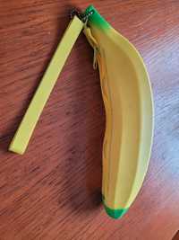 Piórnik gumowy banan