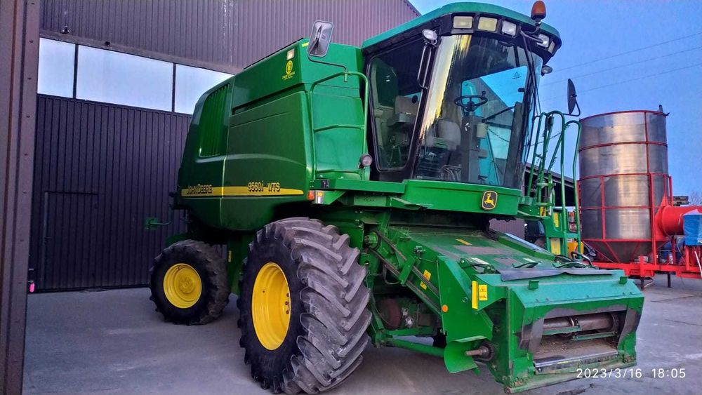 John Deere 9560i WTS (2005) – profesjonalny sprzęt rolniczy