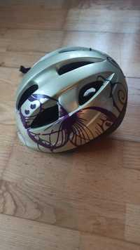 Kask rowerowy dziewczęcy,  rozm. 52-56 cm