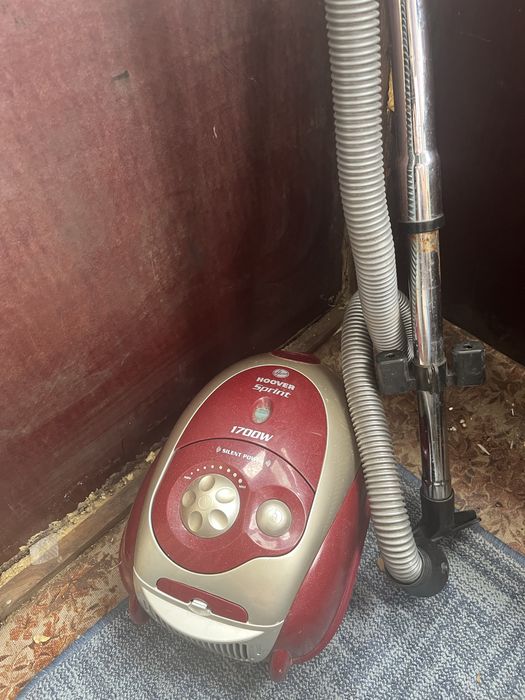 Hoover Sprint 1700W Silent Power пилосос