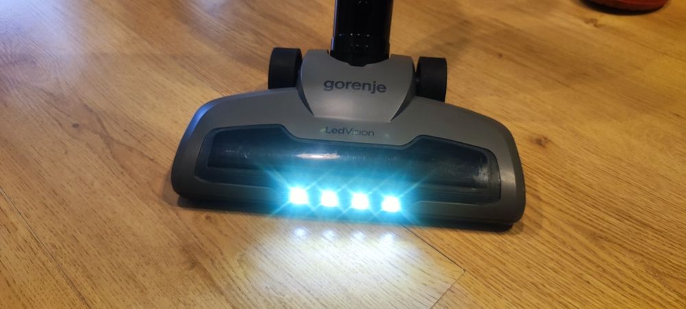 Пилосос Gorenje  SVC 216 FGD (VS2932)