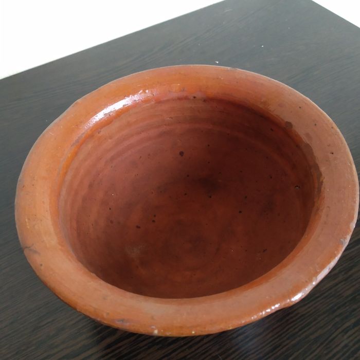 Справжня Старовинна Макітра ручної роботи.глиняний посуд.