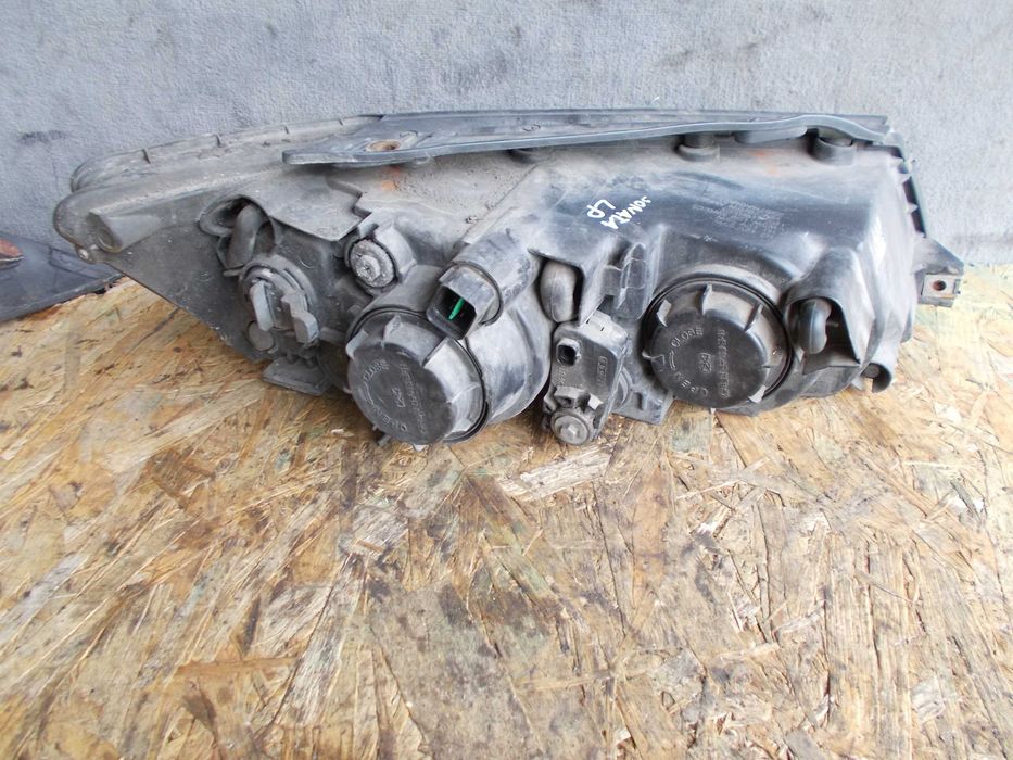 hyundai SONATA 2.0 crdi 06r lampa lewa przód reflektor
