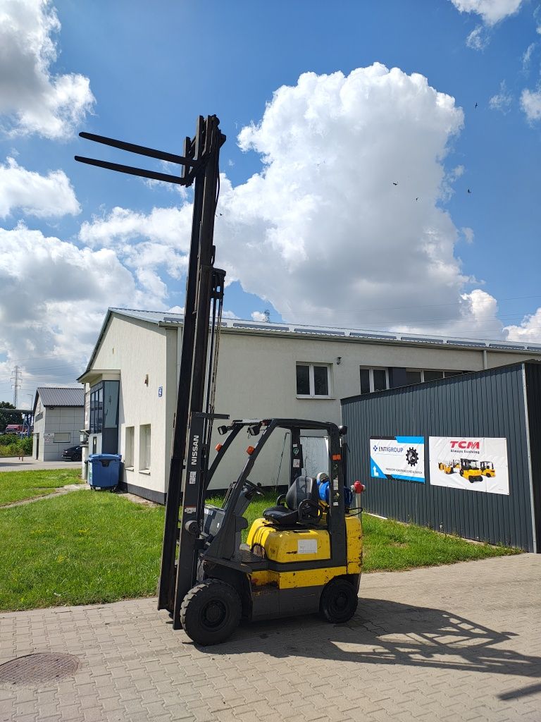 Wózek widłowy Nissan 1.8T, triplex 4,75m