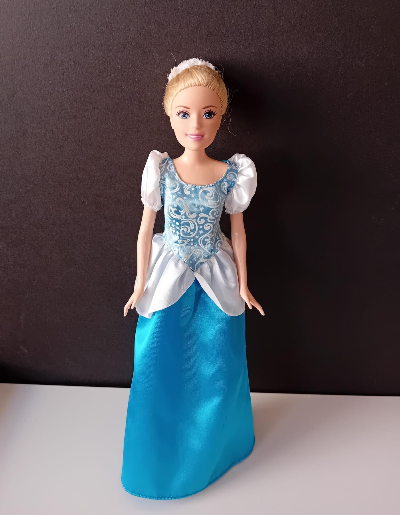 Barbie princesa Cinderela da Disney (importada)