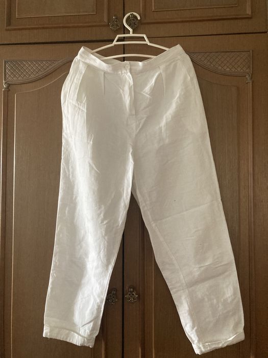 Білі лляні штани