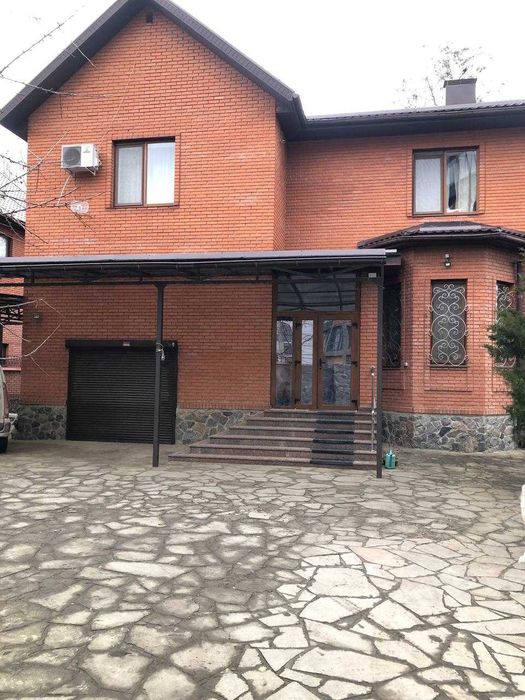 Собственник Продам дом с бомбоубежищем, метро Студентська