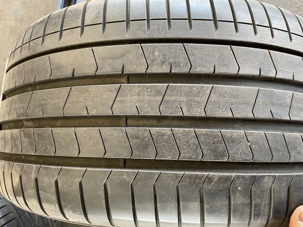 OPONY komplet BMW 275/40/21 107Y i 2 szt 315/35/21 111Y RUNFLAT komple