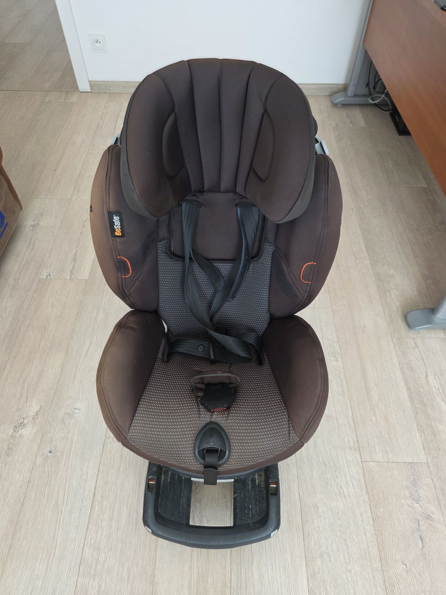 BeSafe iZi Comfort X3 9-18kg Fotelik Samochodowy