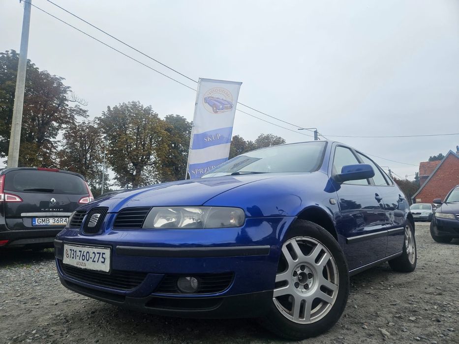 Seat Leon 1.8 benzyna //