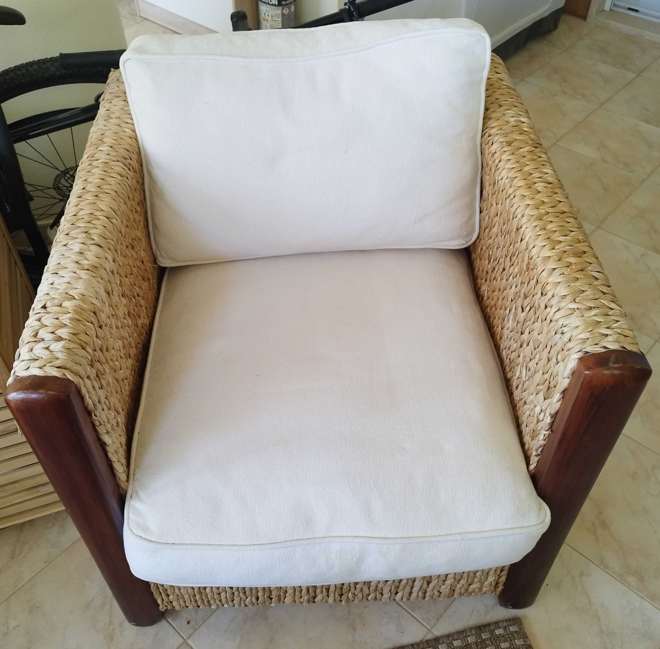 Conjunto de sofás