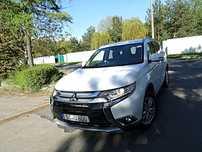 Mitsubishi Outlander 2.0 / 150 PS / Kamera / Navi / Ekran Dotykowy / LEDY / Stan IDEALNY !